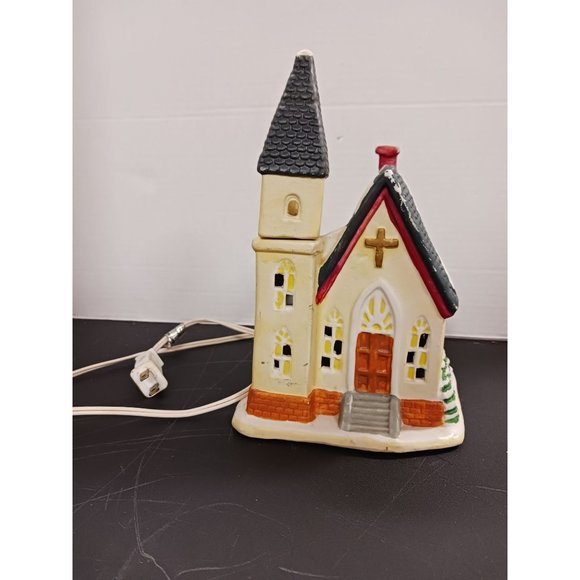 Vintage Light Up Village Church Ceramic Tested Works - Picture 1 of 6